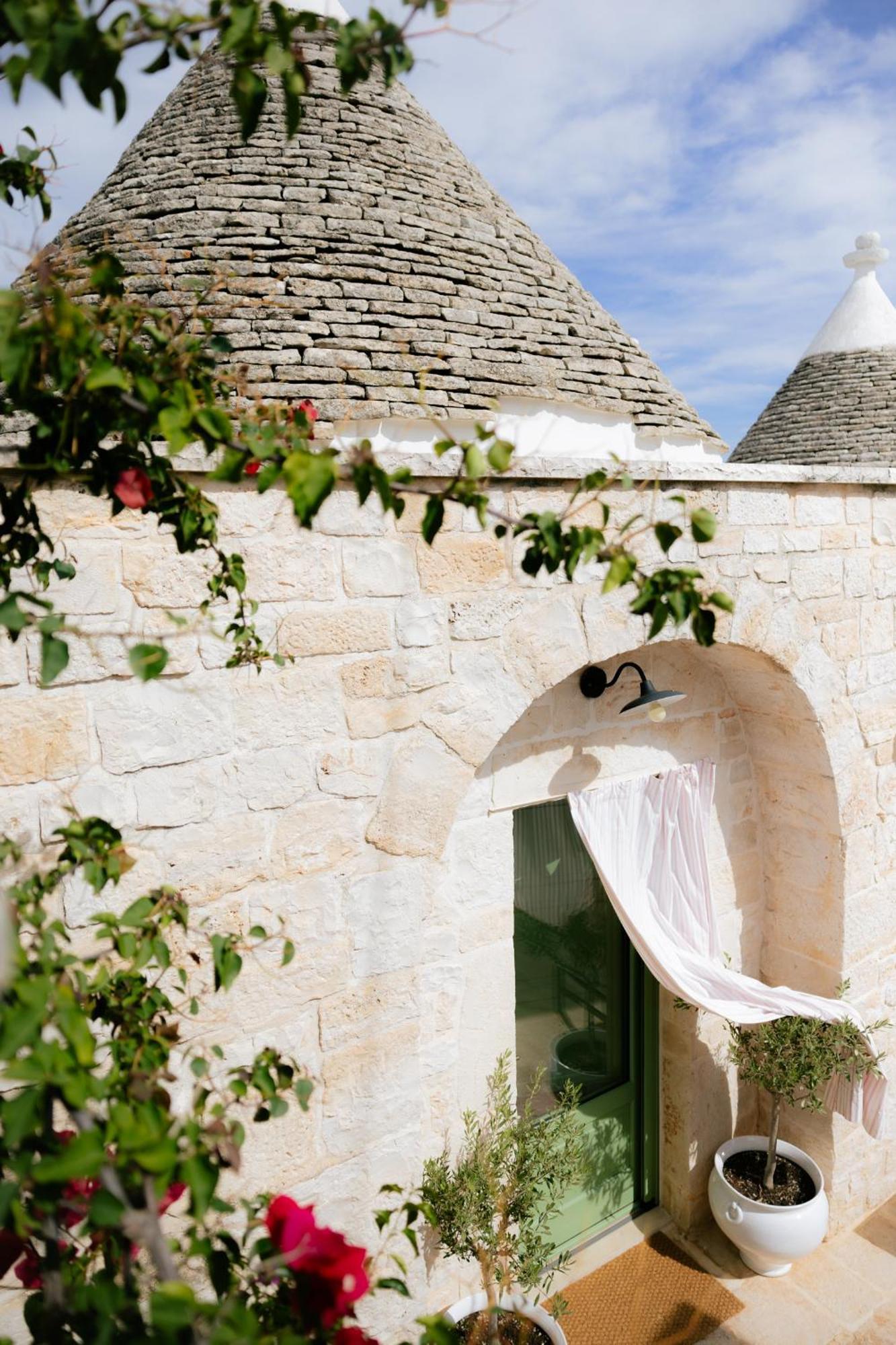 Trullo Monte Olimpo 5 *